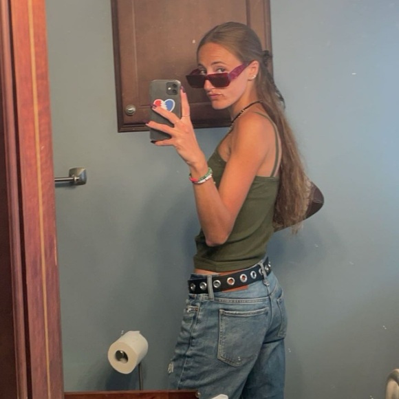 Meet your Posher, Sam - Picture 1 of 3